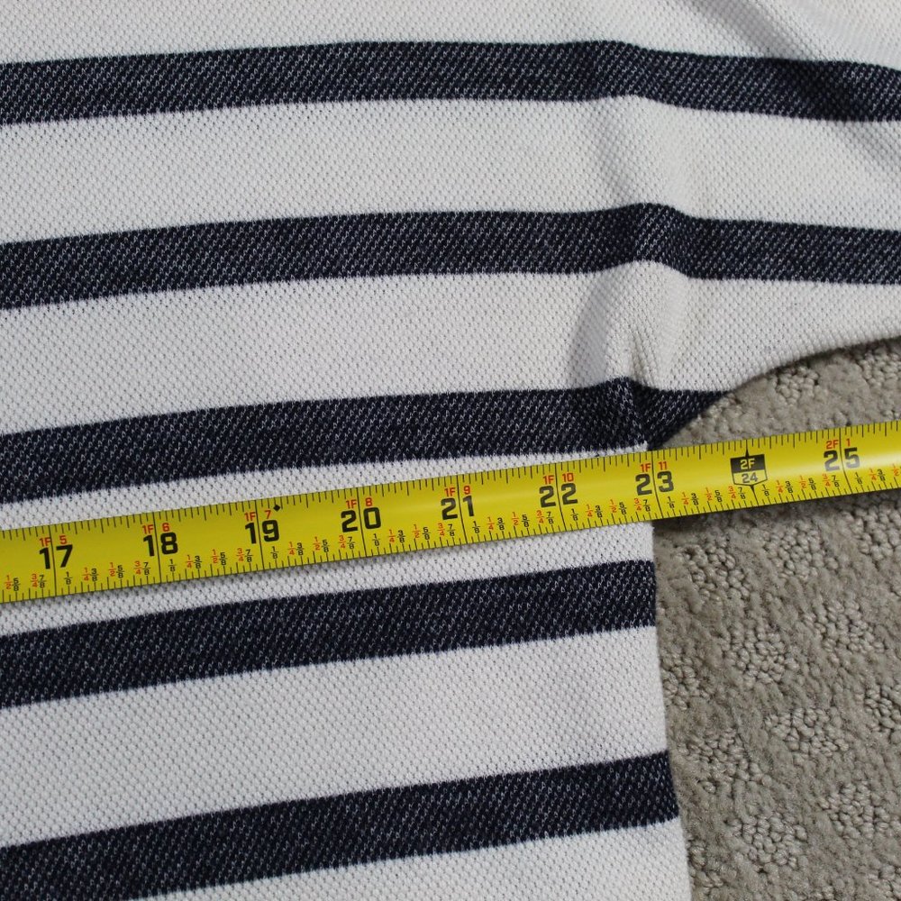 Banana Republic Size Large Woven Knit Blue and Cream Striped Crop Shirt - Picture 5 of 6